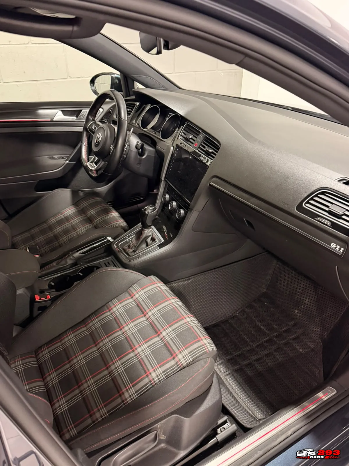 VOLKSWAGEN GOLF 2019 — foto 8