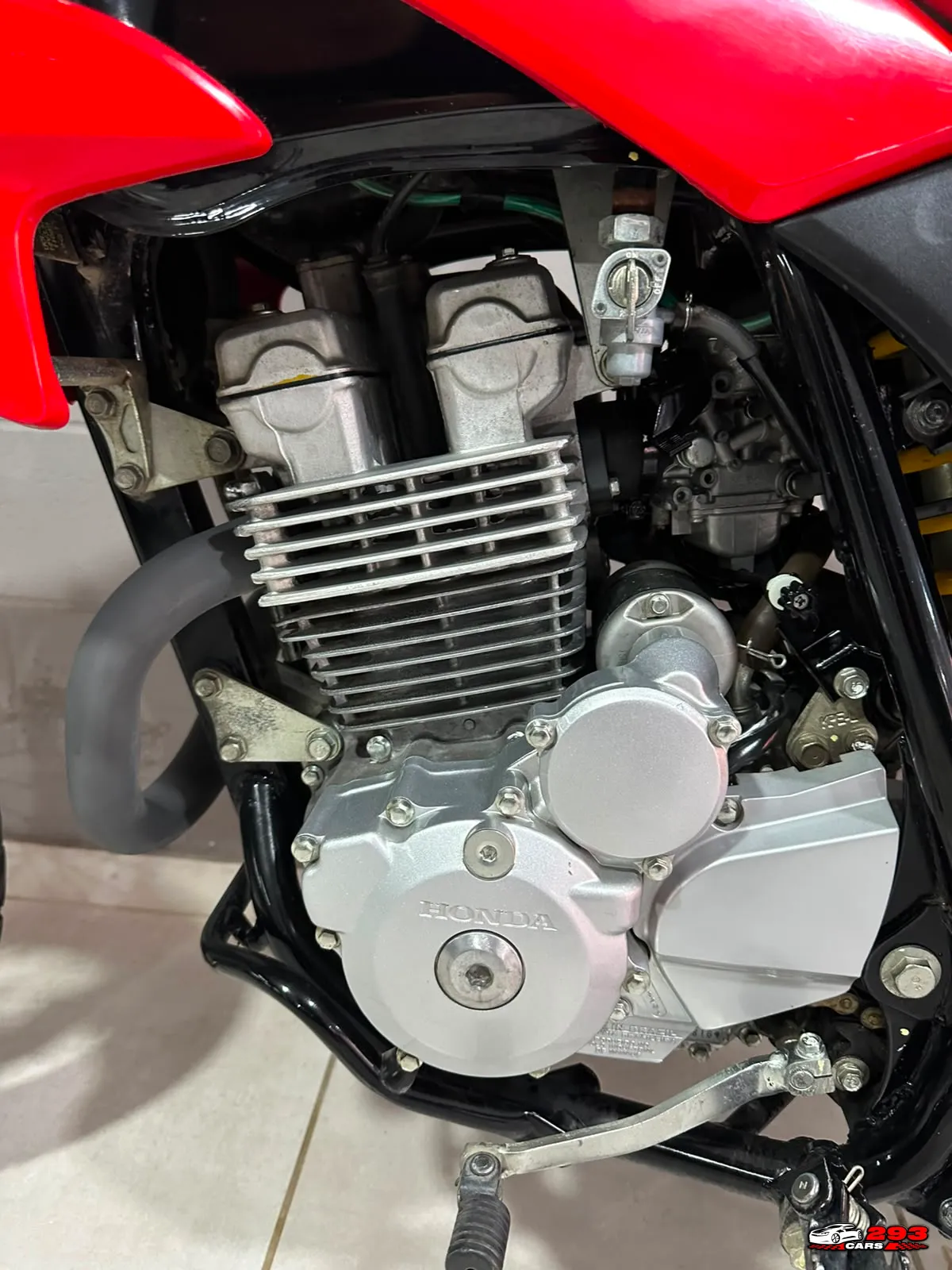honda tornado 2025 — foto 5