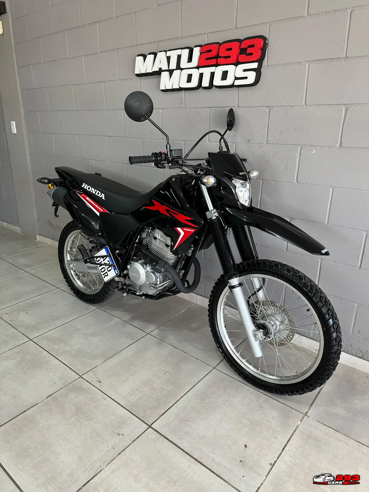 HONDA TORNADO 2023 — foto 4