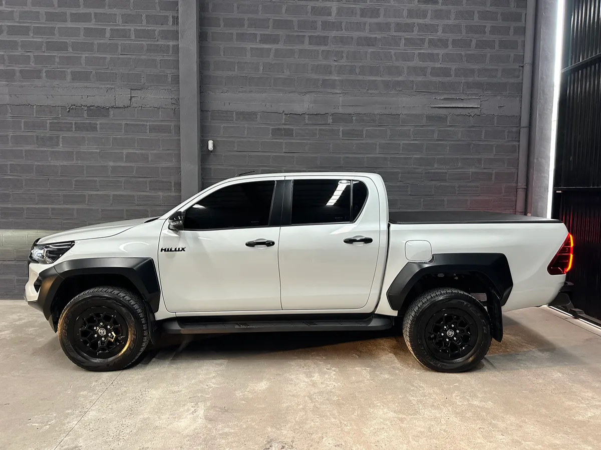 Toyota Hilux 2024 — foto 5