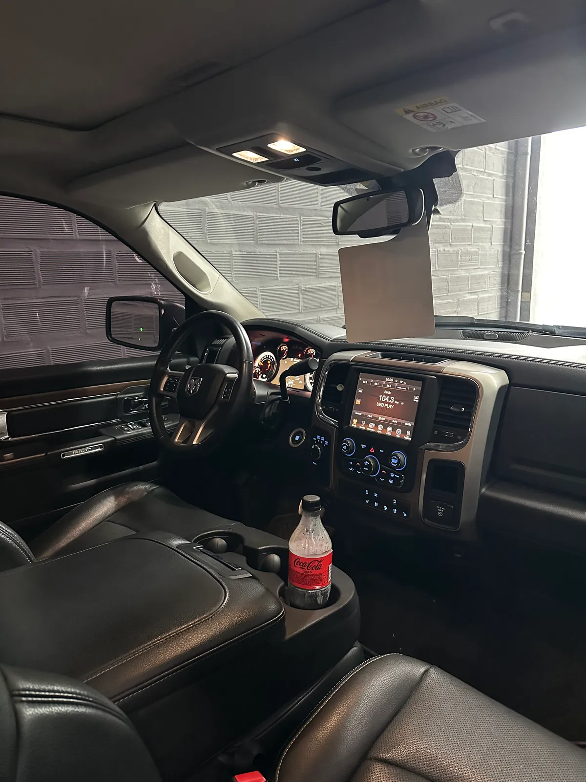 Dodge Ram 1500 2018 — foto 9