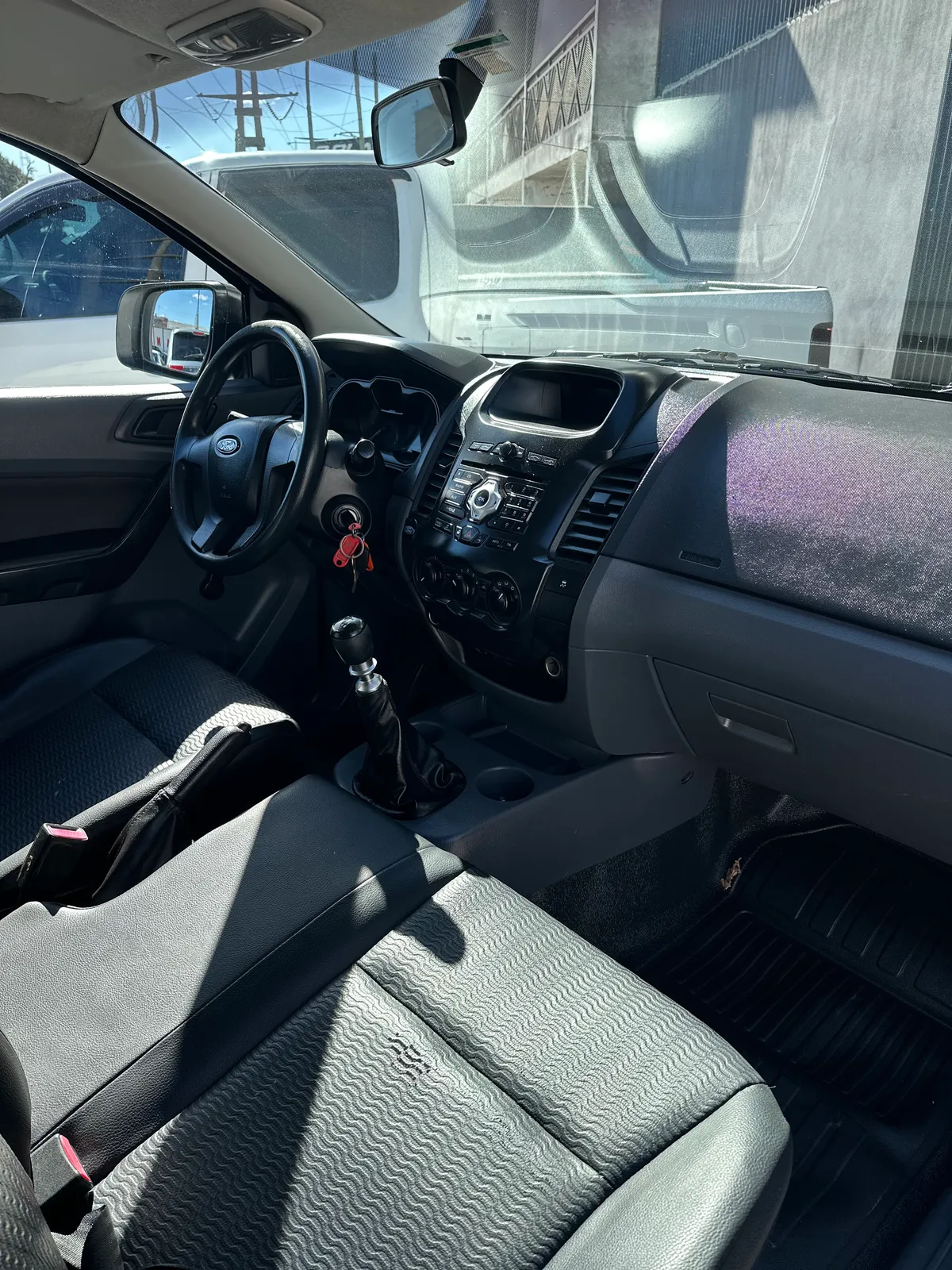 Ford Ranger 2014 — foto 9
