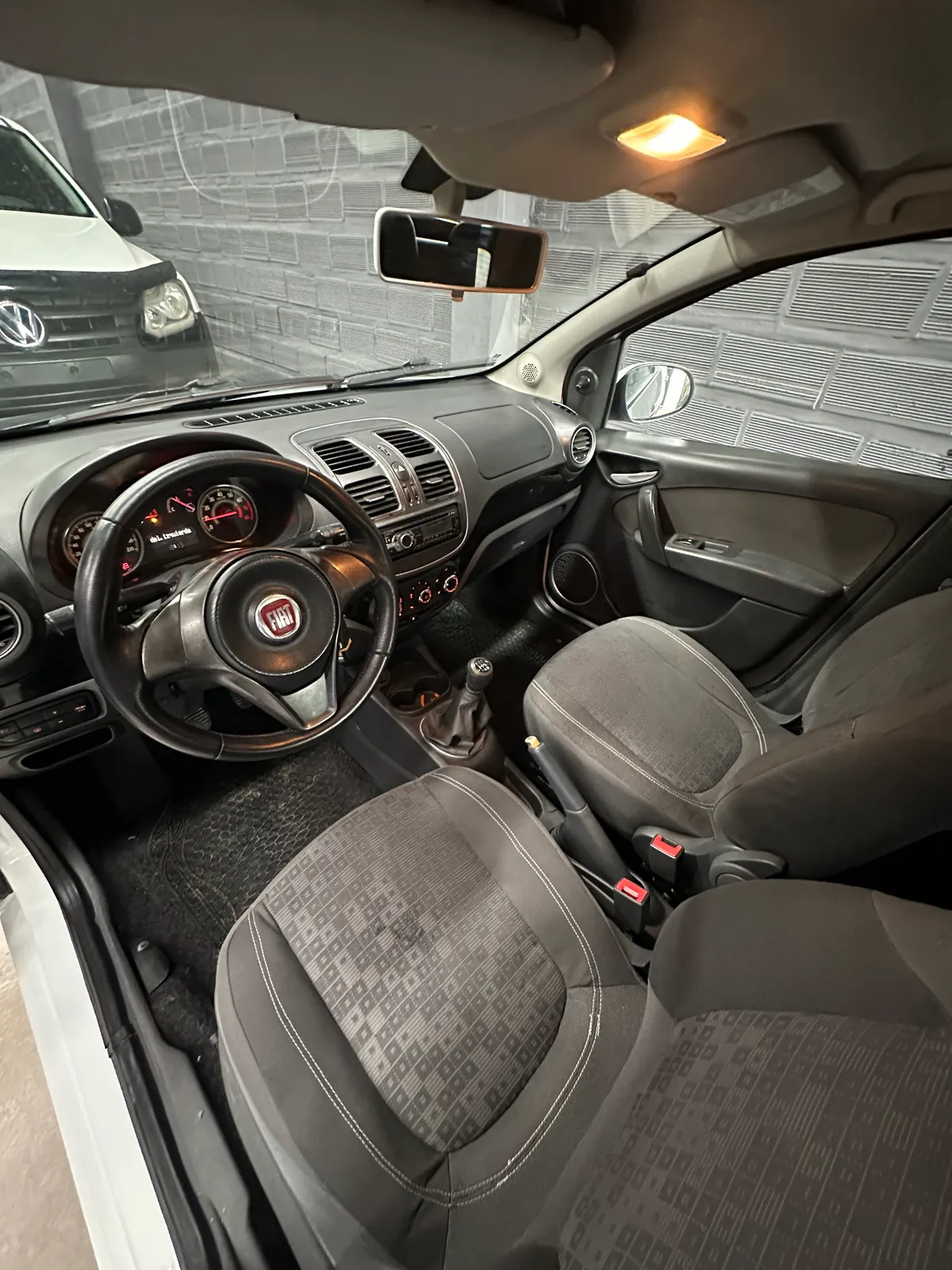 Fiat Palio 2017 — foto 10