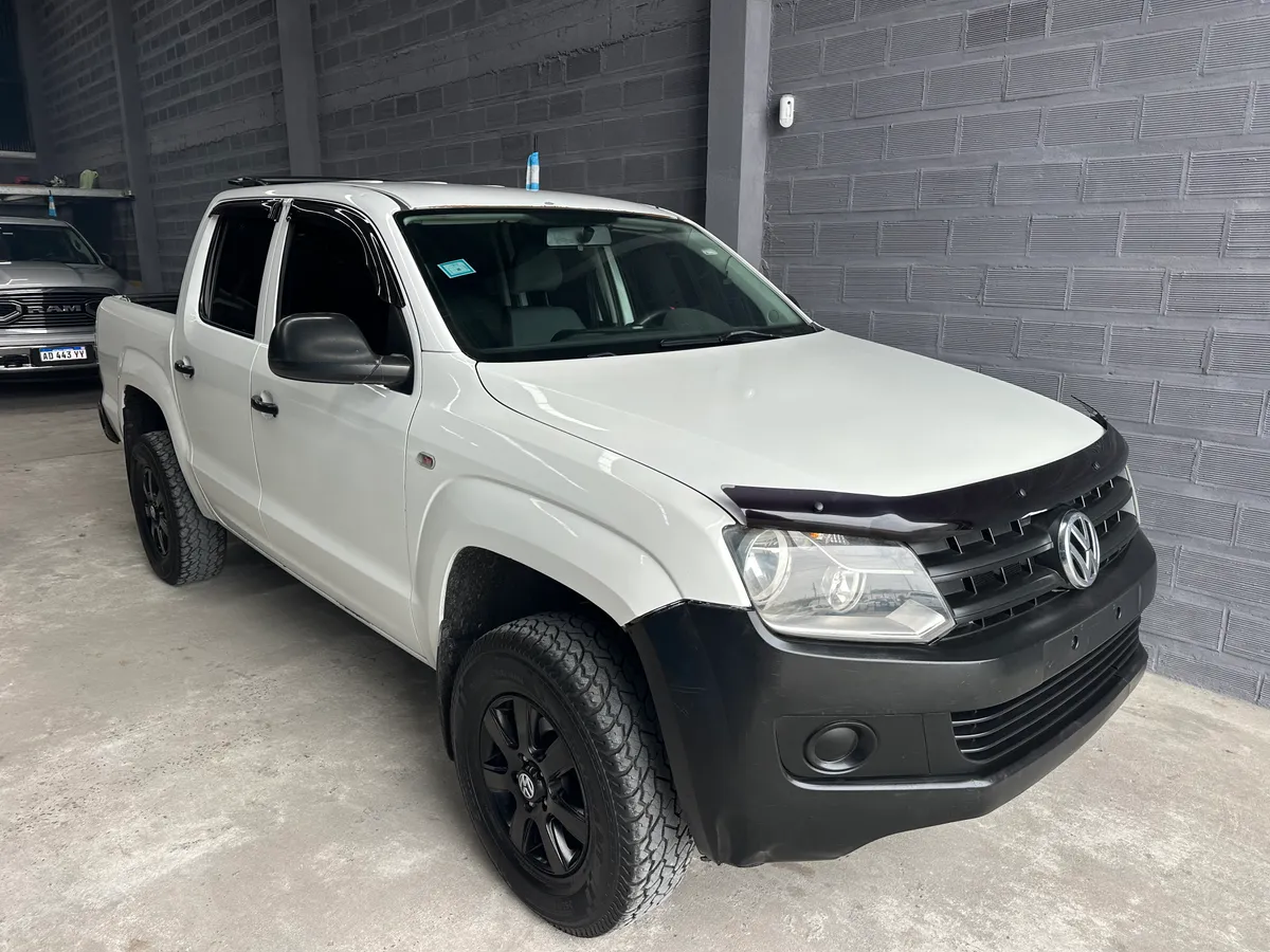 Volkswagen Amarok 2012 — foto 1