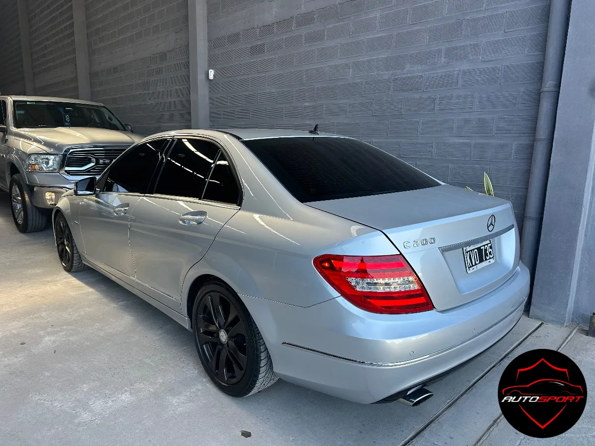 Mercedes benz C200 2012 — foto 6