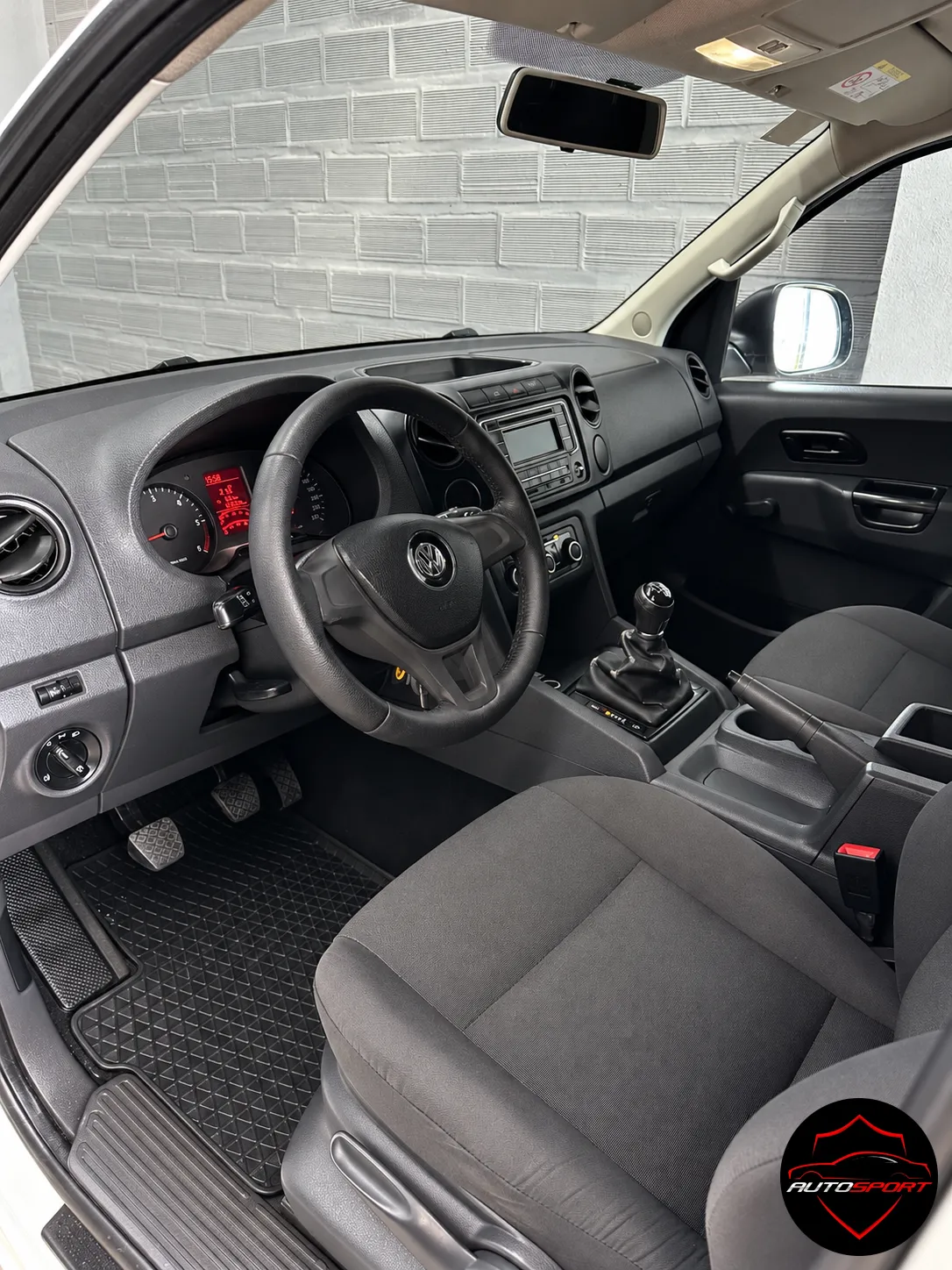 Volkswagen Amarok 4x4 cabina simple 2016 — foto 9